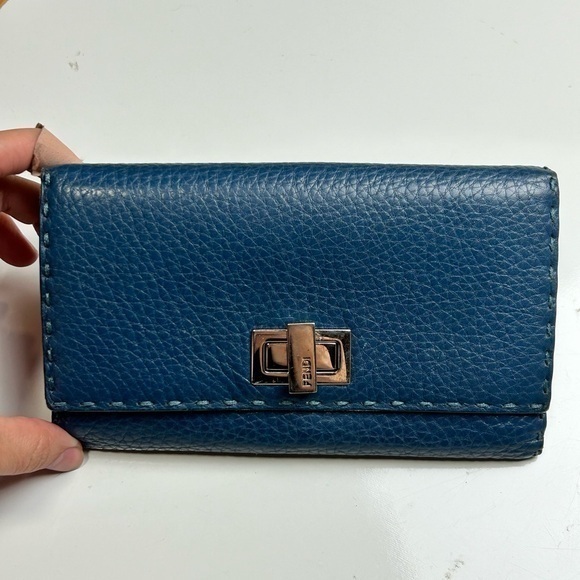 Fendi blue Selleria‎ peekaboo wallet - Picture 1 of 14